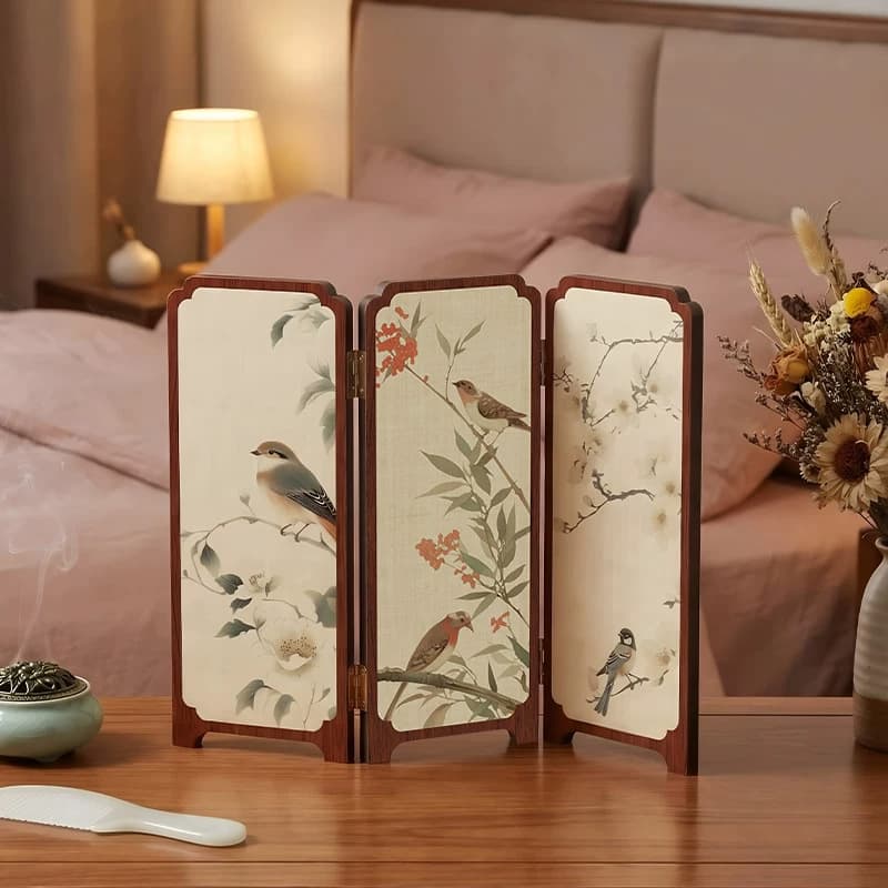 New Chinese Style Floral and Bird Tabletop Screen Divider for Living Room Tea Room Decoration, Three-Panel Folding Mini Screen Display
