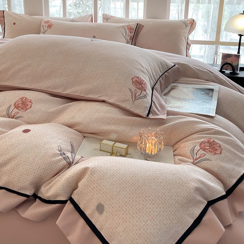 Autumn/Winter Category A Mother & Baby Grade Thickened Warm Four-Piece Set All-Cotton Luxury Style Digital Print Wide Border Design