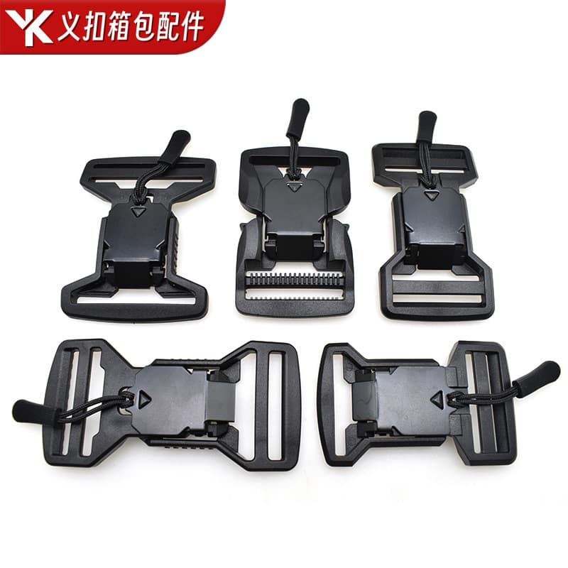Magnetic Tactical Buckle, Magnet Self-Locking Snap with Pull Cord, Plastic Quick-Release Magnetic Buckle
