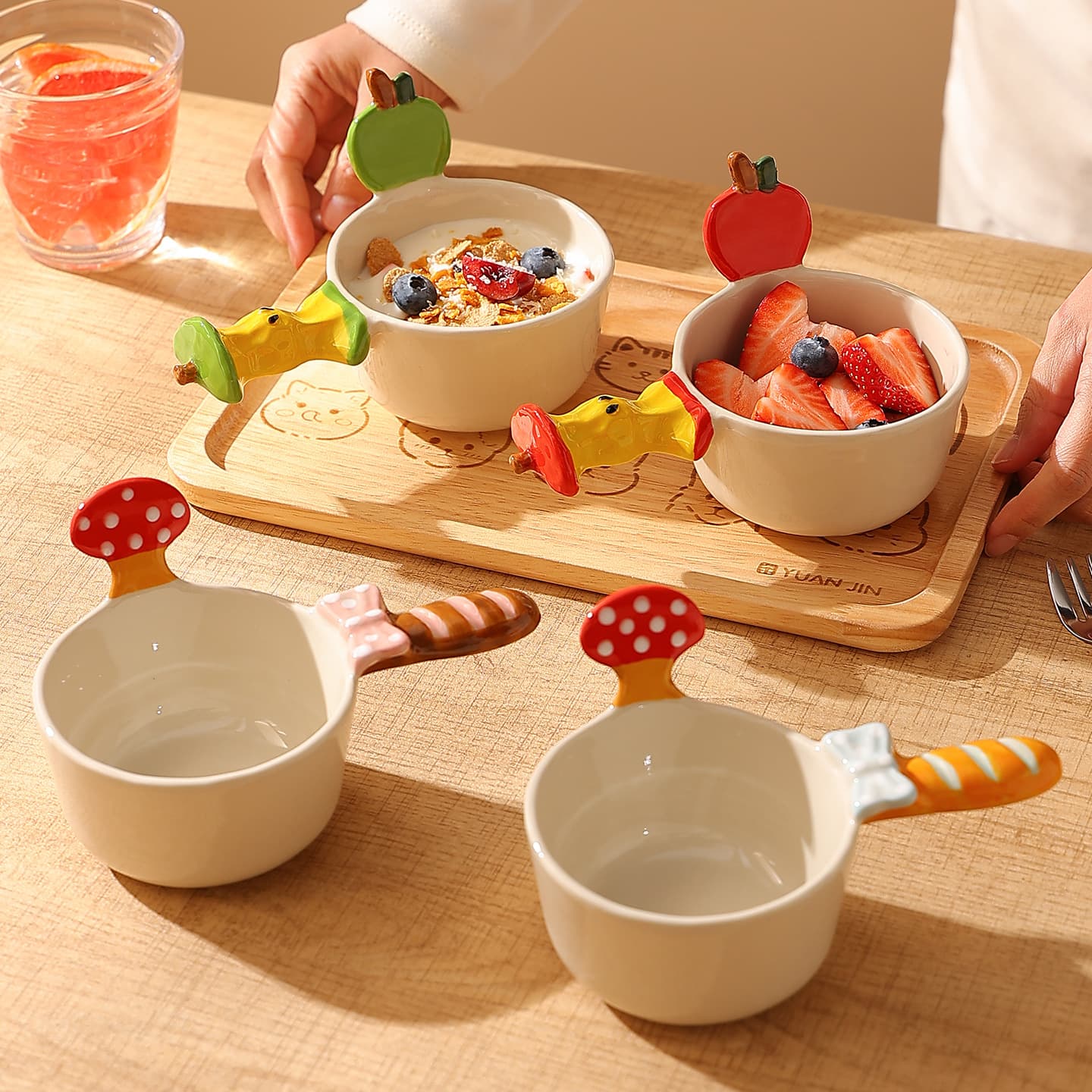 High-Aesthetic Dessert Bowl with Handle, Underglaze Yogurt Bowl, Rice Bowl, Breakfast Oatmeal Bowl, Ice Cream Bowl, Ceramic Bowl