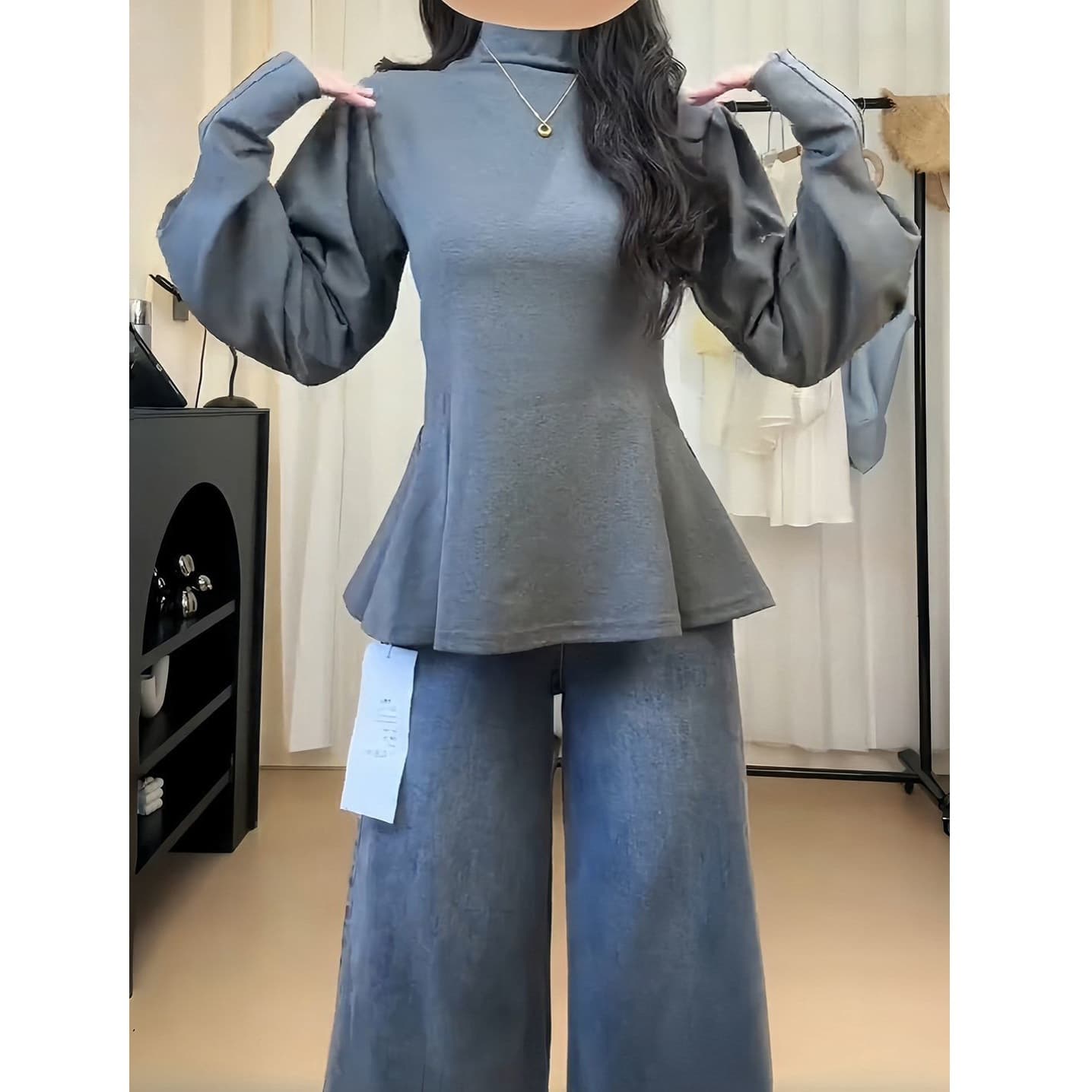 [De Rong] Plus Size Designed Waist-Cinching Mock Neck T-Shirt Base Layer for Spring and Fall, Slim Fit Lantern Sleeve Top for Curvy Women