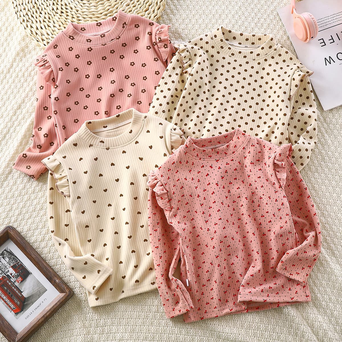 Girls' Autumn/Winter Floral Print Base Layer, Girls' Flutter Sleeve Autumn T-Shirt Little Girl Versatile Internet-famous Flutter Sleeve Top