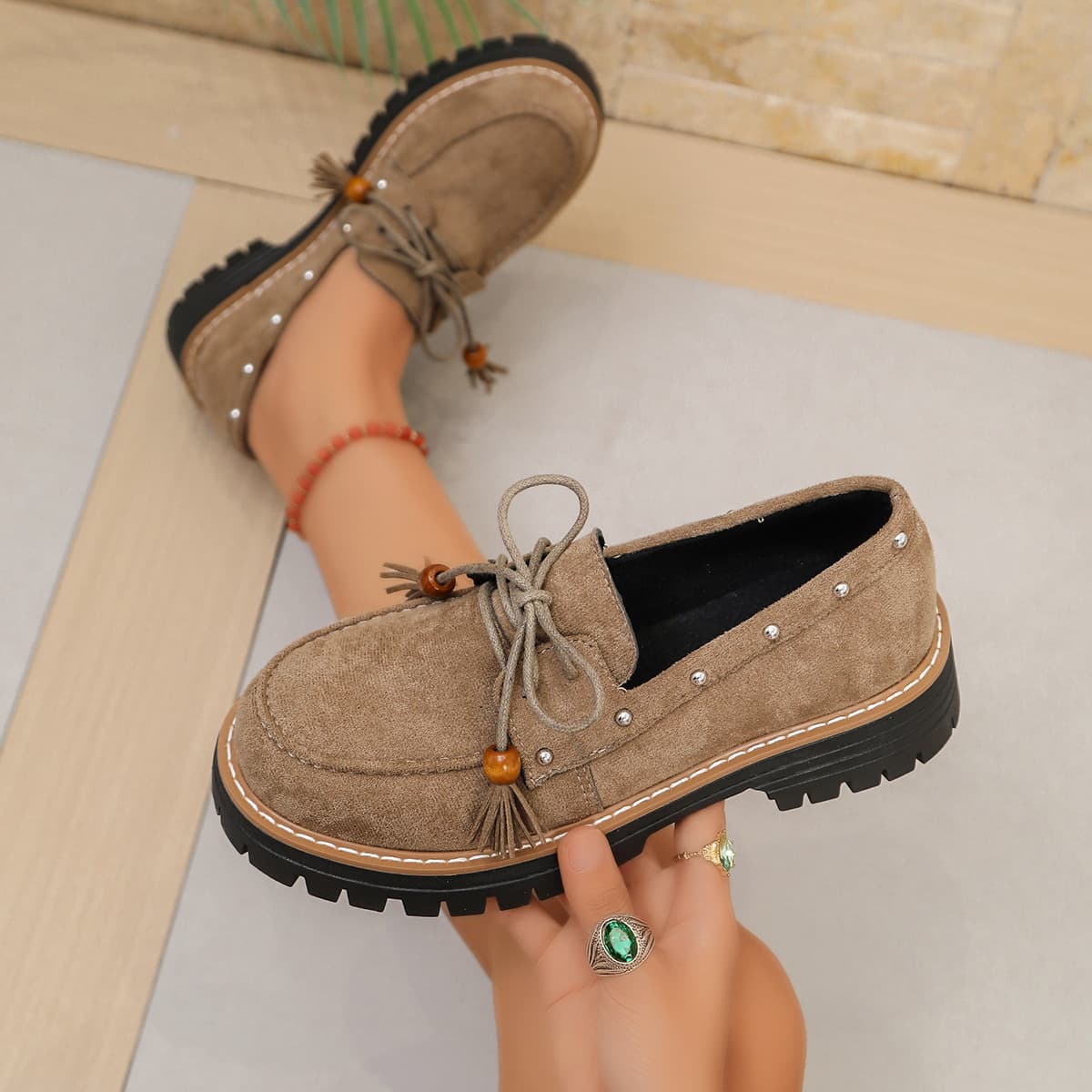 Large Size Cross-border Vintage Tassel Loafers Women Thick Sole Comfortable Versatile Loafers Lace-up Slip-on Fashion Women Shoes