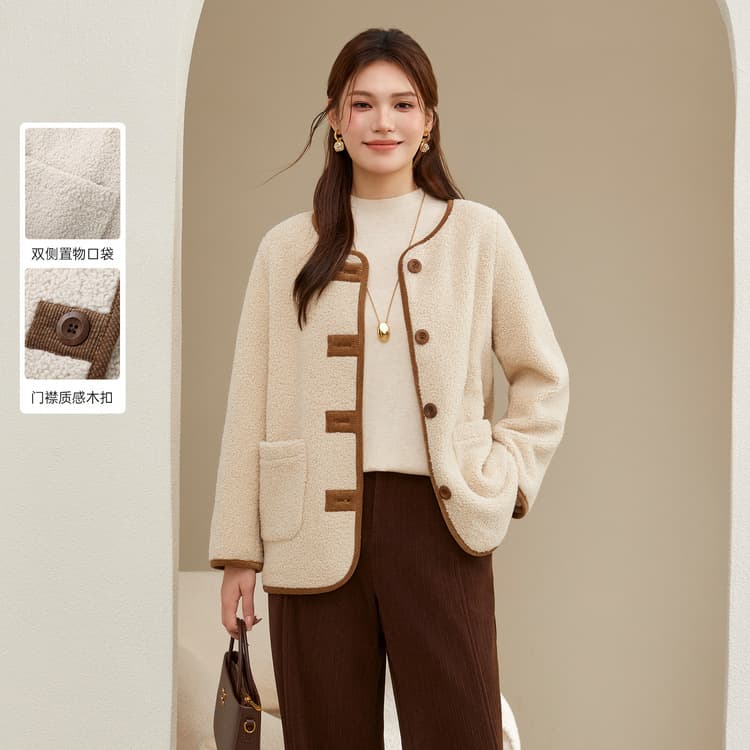Slim & elegant plus-size women's retro-style artistic color-blocked warm fleece jacket for plus-size women, new winter style for 2024.