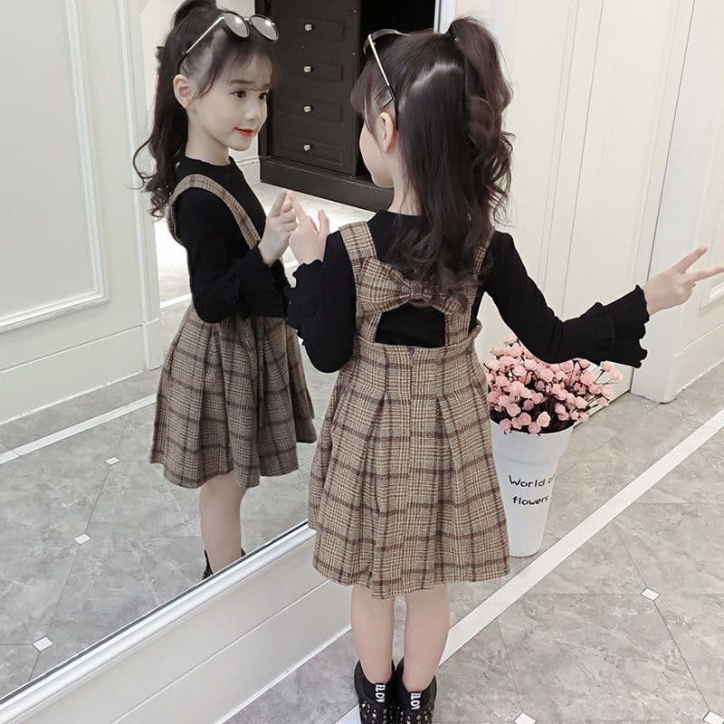 Girls' Spring and Autumn Set, Korean Style Wool Vest Dress, Stylish Base Layer Top, Two-Piece Set