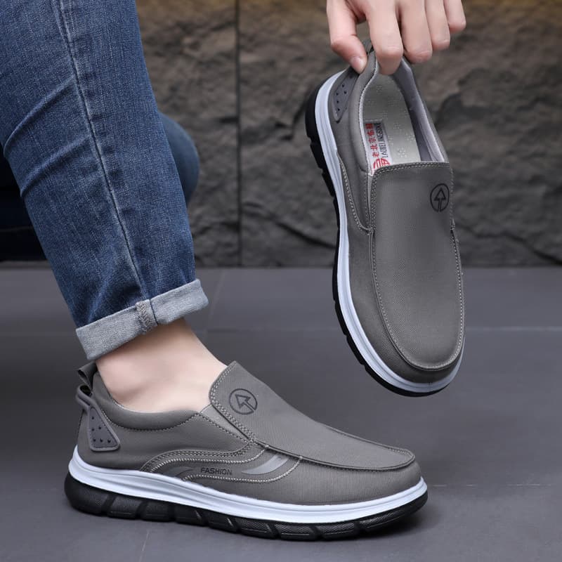 Men's Cloth Shoes 2025 New Style Breathable Slip-on Casual Old Beijing Cloth Shoes Non-slip Soft Sole Driving Shoes Dad Shoes