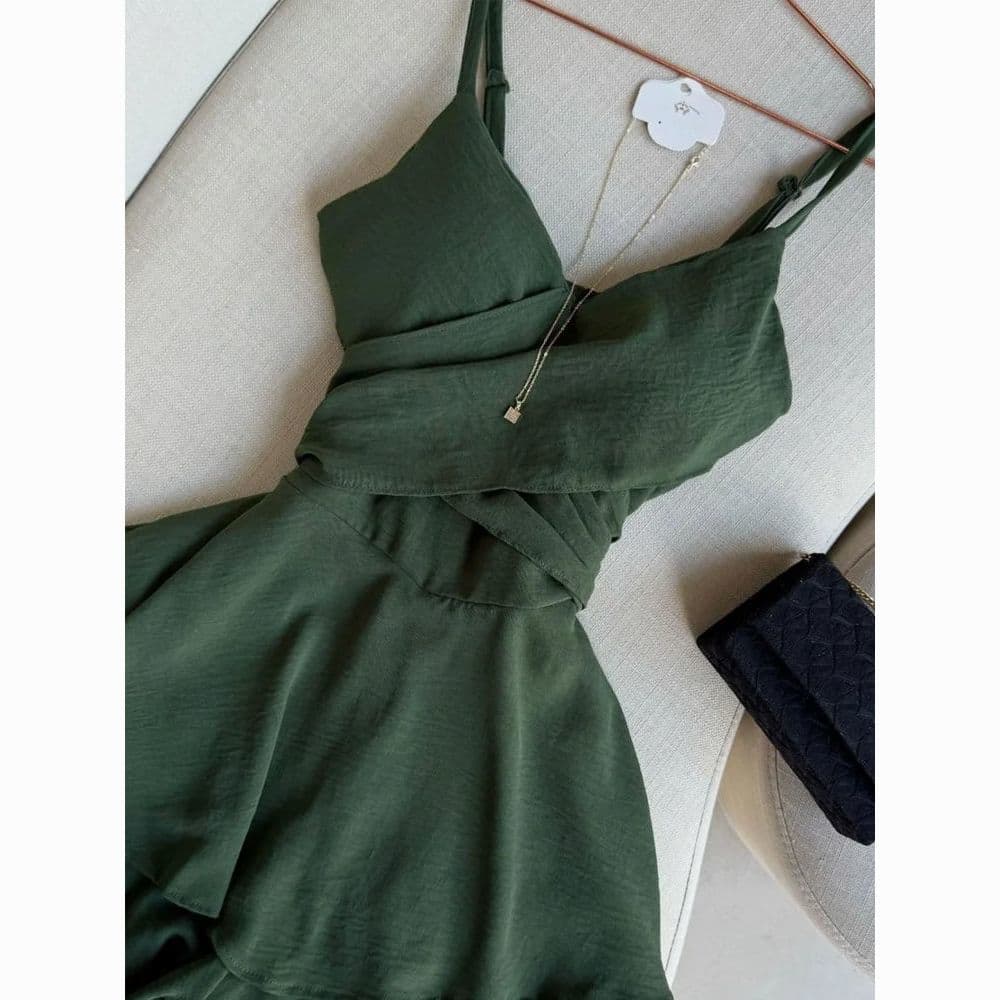 Vintage green dress 2025 summer new style slimming atmosphere waist hot girl short skirt