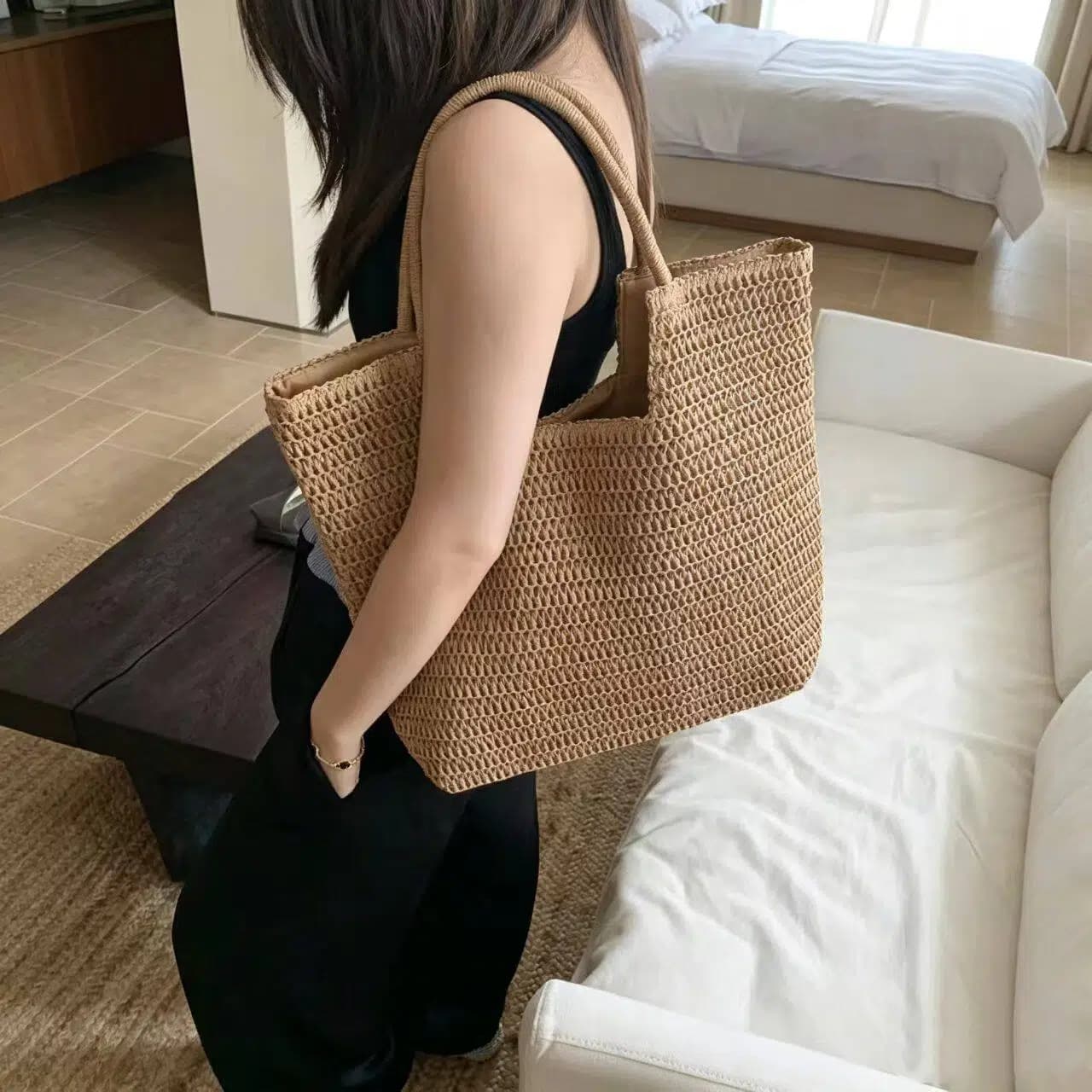 Factory Simple Versatile Straw Woven Bag Solid Color Woven Handbag Large Capacity Machine-Woven Beach Vacation Straw Bag for Women