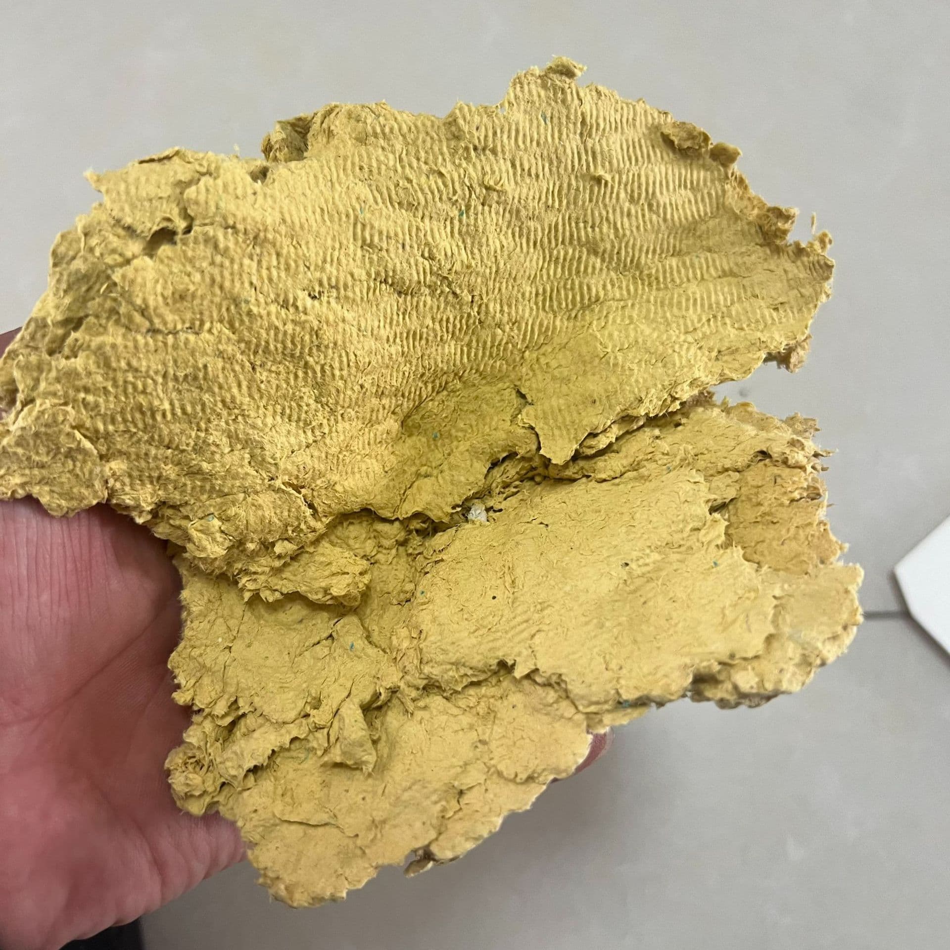 Manufacturer Processing Laminated Pulp Natural Pulp Yellow Red Green Yellow White Pulp Recycled Original