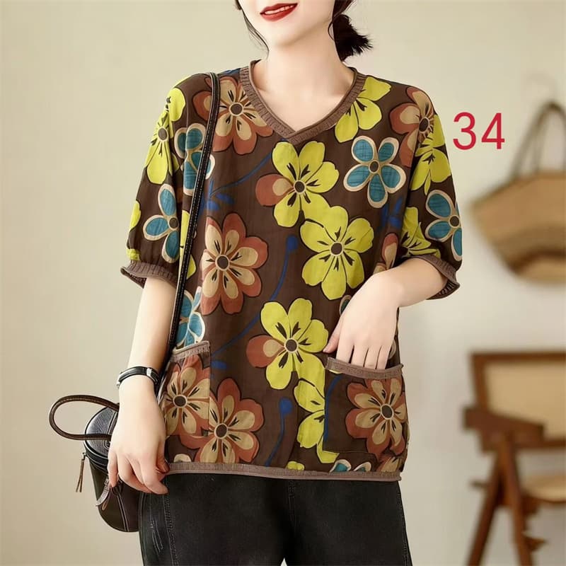 2026 summer new foreign trade hot-selling loose large size V-neck floral middle-aged and elderly mothers literary retro T-shirt
