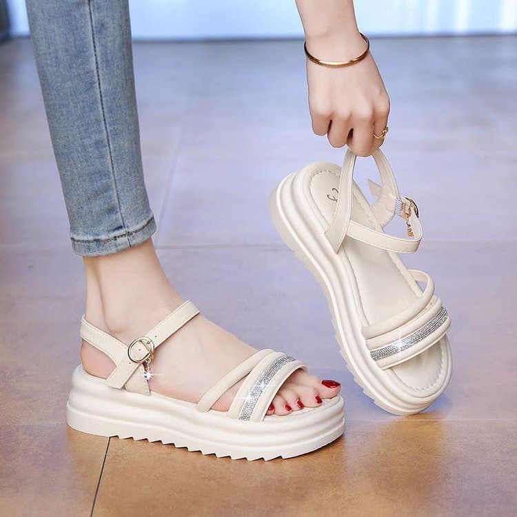 Trendy Women's Sandals 2026 Summer New Fairy Style Thick-Soled Fashion Non-Slip Outdoor Ultra-Soft Women's Sandals
