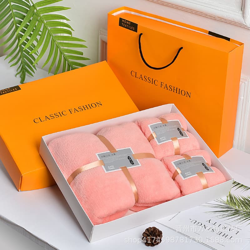 High-Density Coral Fleece Towel and Bath Towel Gift Box for Wedding Souvenirs, Business Gifts with Embroidery Wholesale