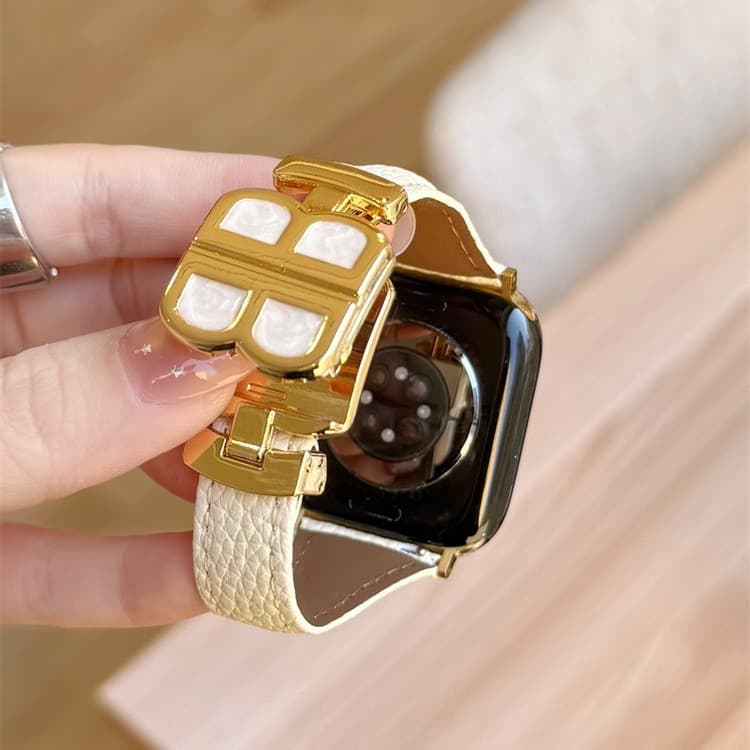 The new double B magnetic buckle is suitable for applewatches11 apple watch strap 11/10/9/8/7/6/5/4/3