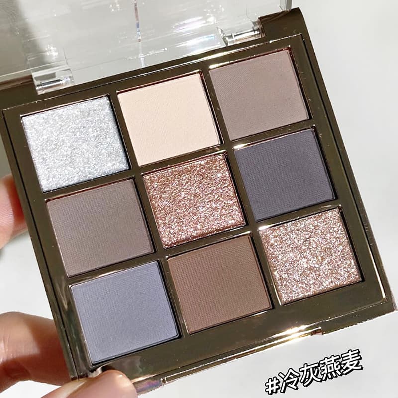 Summer Sparkle Ice Blue Tranquil Nine-Color Eyeshadow Palette, Shimmer and Matte Blue Smoky Cool Diamond Glitter Music Festival Eye Makeup