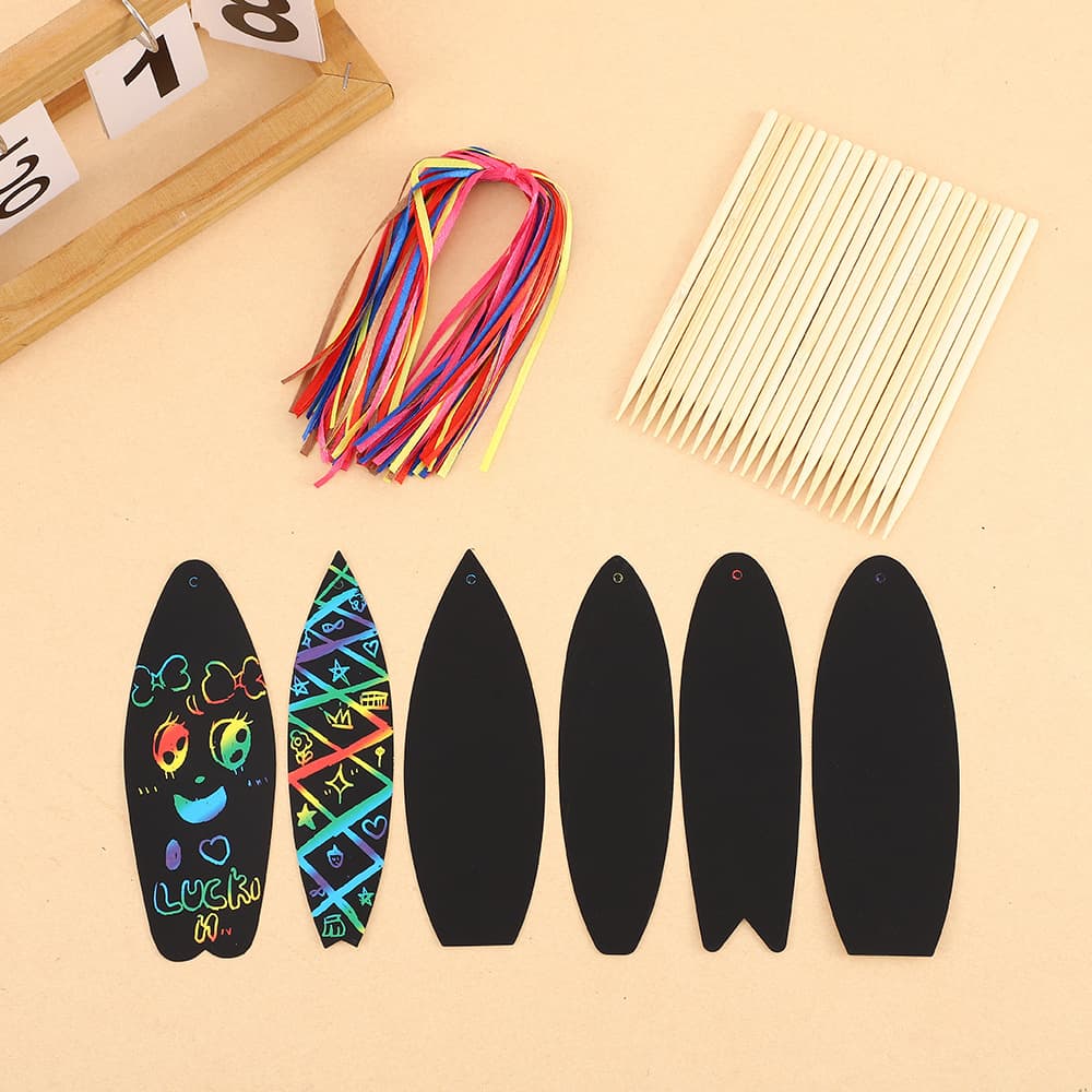 Cross-border exclusive DIY Christmas scratch art, children's educational painting bookmarks, Christmas scratch art, in stock wholesale.