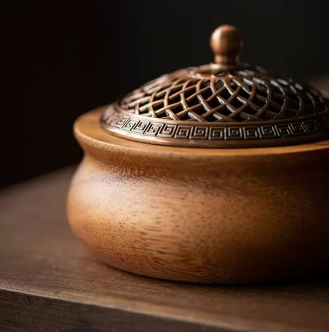Walnut Wood Home Blessing Incense Burner, Solid Wood Tea Ceremony Sandalwood and Agarwood Smudge Burner, Coil Incense Holder, Mosquito Coil Tray, Stick Incense Burner