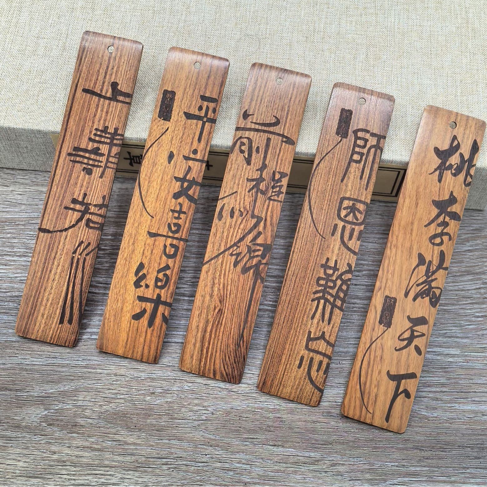 Rosewood Classical Chinese Style Wooden Bookmark Gift Box Set, Cultural and Creative Product for Students and Teachers, Teacher's Day Gift