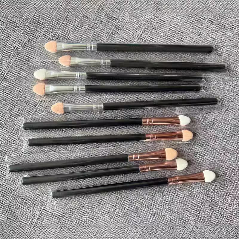 Portable Sponge Eyeshadow Stick Lipstick Brush Multi-functional Makeup Brush Blending Beauty Makeup Tool