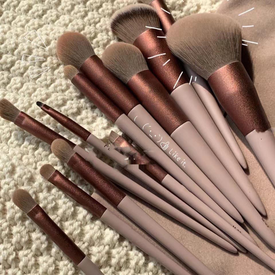 13-Piece Four Seasons Green Makeup Brush Set, Professional Makeup Artist Starter Kit, Full Set Makeup Brushes for Cross-Border Sales