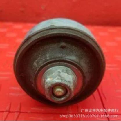 This product is suitable for Land Rover Jaguar chassis bushings KVF500180 KVF500180GF KVF500190