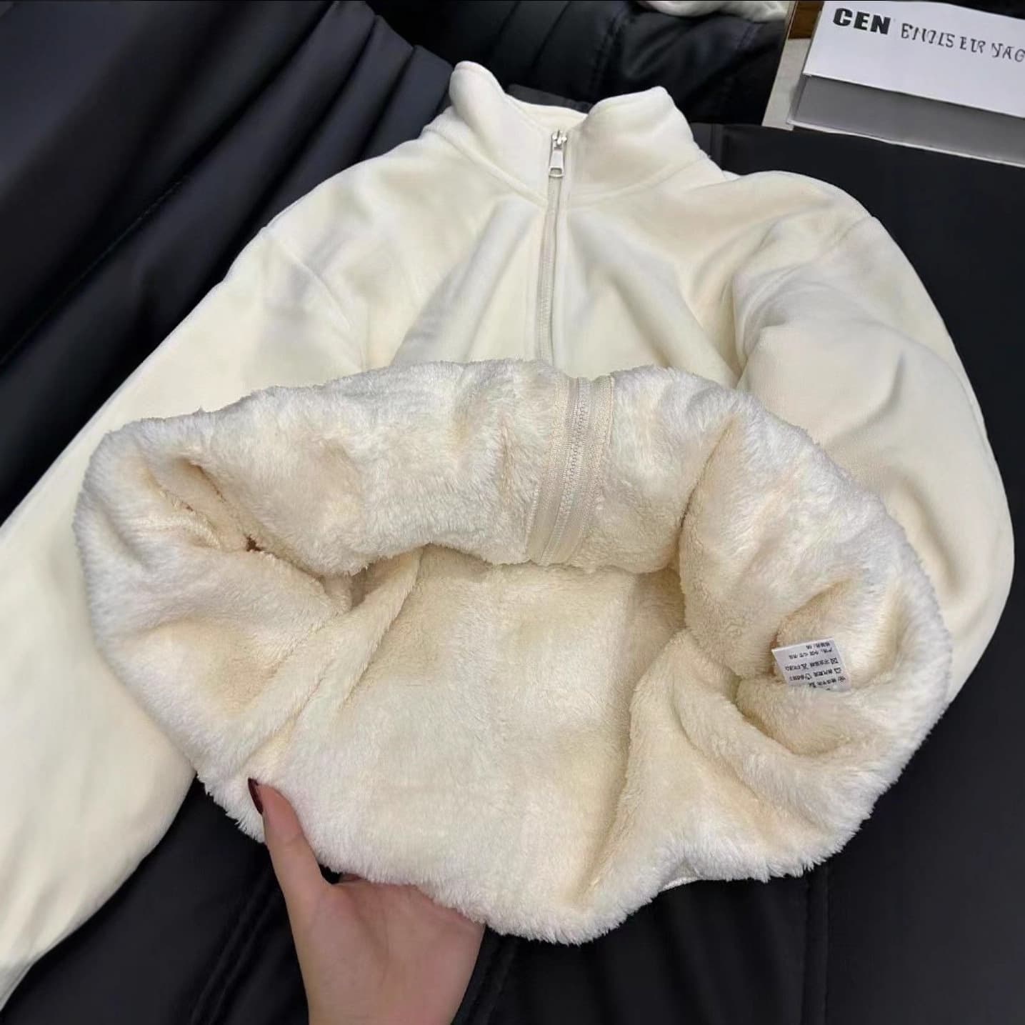 Women's trendy velvet thickened coat, winter Austrian velvet warm turtleneck sweatshirt, women's cardigan zipper, alpaca velvet, women's extra thick