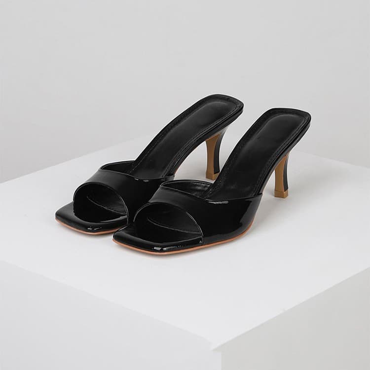 Patent Leather High Heel Beach Slippers 2025 New Summer Versatile Thin Heel Square Toe Open Toe Sexy Outdoor Wear One-Strap Slippers