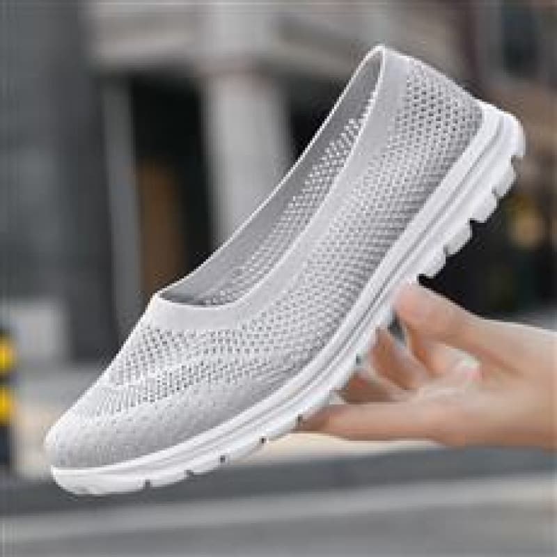 Slip-On Mom Shoes 2024 New Style Cloth Shoes Cross-Border Wholesale Women's Shoes Soft Sole Breathable Knit Shoes for Women