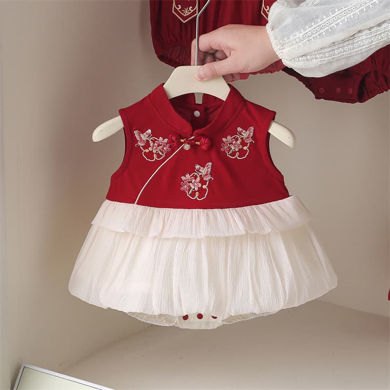 Summer new butterfly print princess skirt for toddlers to celebrate their birthdays with national style jumpsuits for one-year-old delicate babies
