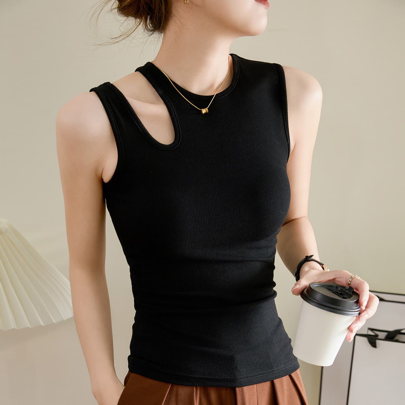 【Premium Material】American Design Hollow Vest Women Summer 2026 New High Elastic Ribbed Cotton Tight T-Shirt