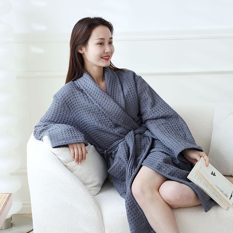 Autumn/Winter Thickened Pure Cotton Bathrobe for Men and Women Couple Waffle Bathrobe Bathrobe Star Hotel Bathrobe Homewear