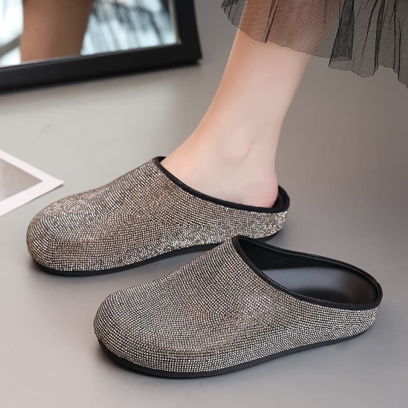 2026 Spring New Style Women's Outdoor Slippers with Full Rhinestone Design, Fashionable Flat Sandals with Full Diamond Embellishment
