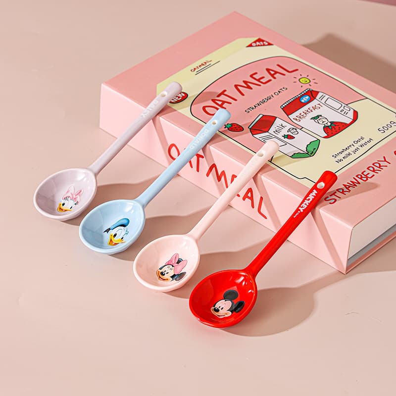 Disney/Disney Leyue Mickey Mouse Minnie Mouse Ceramic Spoon Large Long Handle Spoon for Eating and Drinking Soup Genuine Wholesale