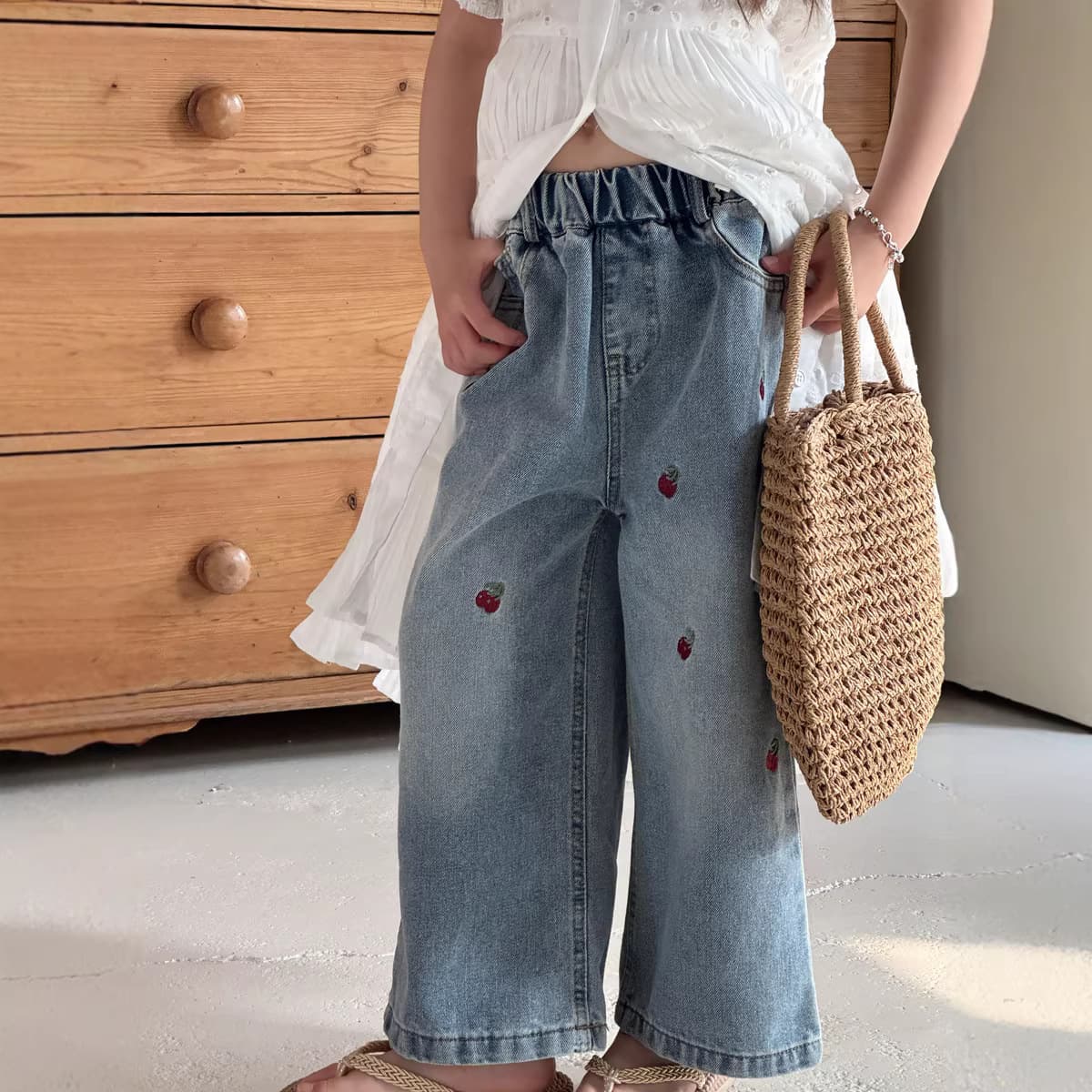Yuyu Princess Girls Spring Summer New Embroidered Cherry Jeans Children Loose Wide Leg Casual Pants