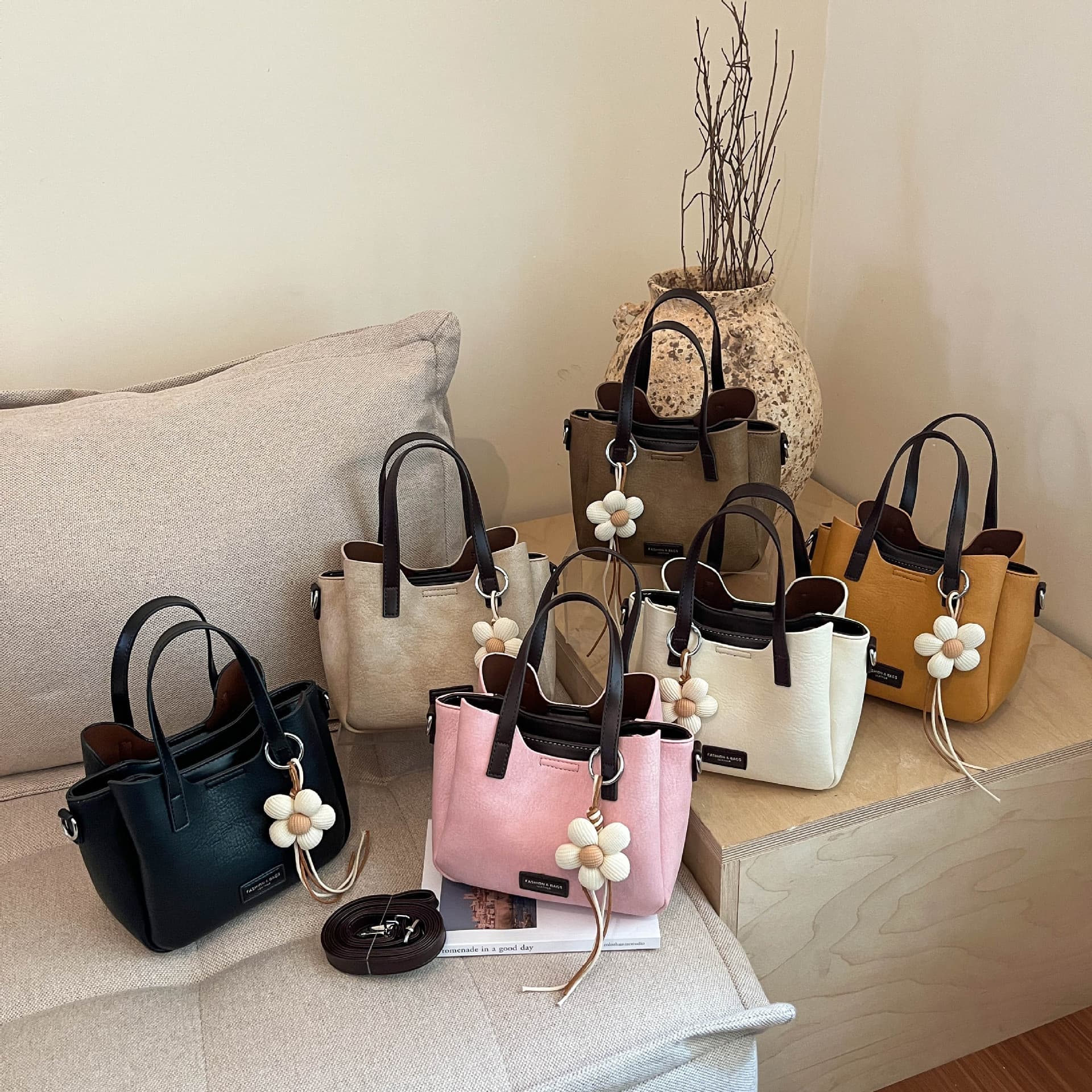 Premium Contrast Color Bucket Bag for Women 2026 New Style Premium Shoulder Crossbody Bag Korean Handheld Basket Bag