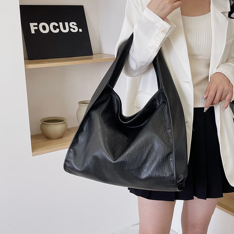 Casual Large Capacity Women's Bag Soft PU Leather Shoulder Bag Fashionable Tote Bag Underarm Bag Daily Match Cross-Border Style
