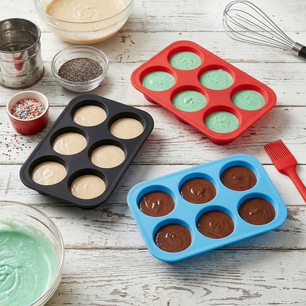 Silicone 6-cavity muffin mold, non-stick baking tool for home use, high temperature resistant and easy to unmold cupcake mold.