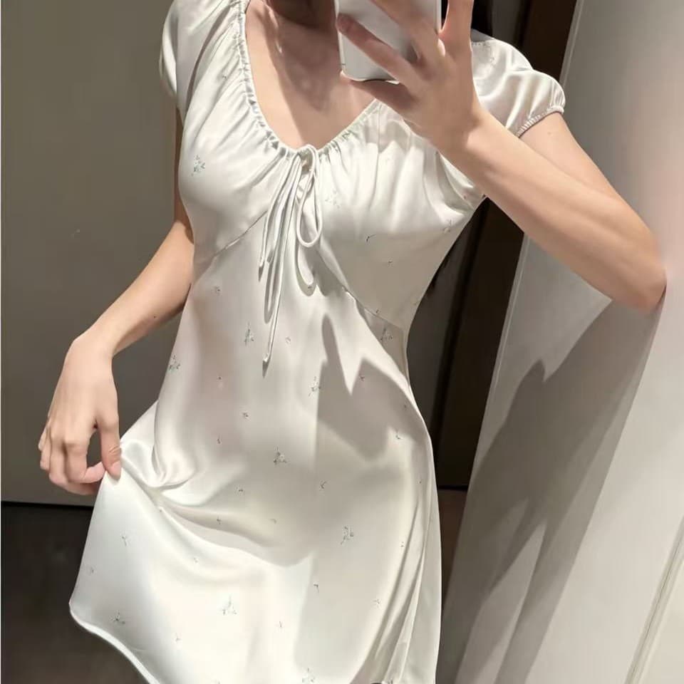 Korean Premium Floral V-Neck Ice Silk Pajama for Women, Summer 2026 New Plus Size Comfort Loungewear Sleep Dress, Trendy