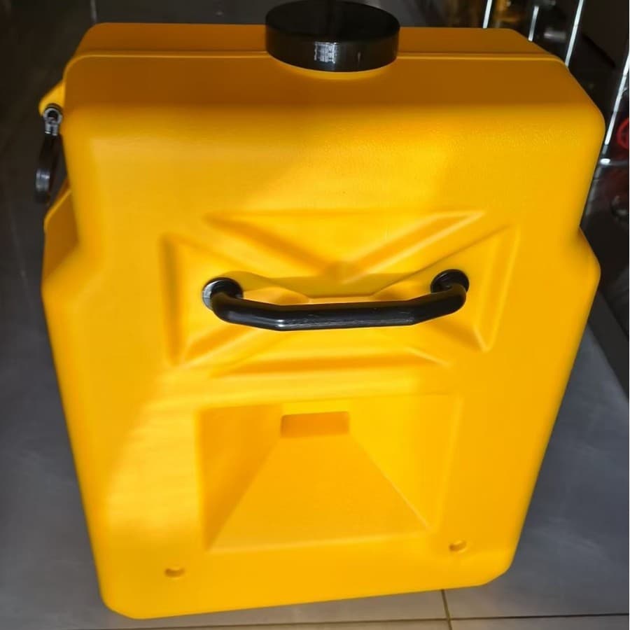 Free Shipping Factory-Audited 53L Wall-Mounted Emergency Eyewash Station for Laboratory, Hospital, Chemical Plant, School - Dual-Outlet Eyewash