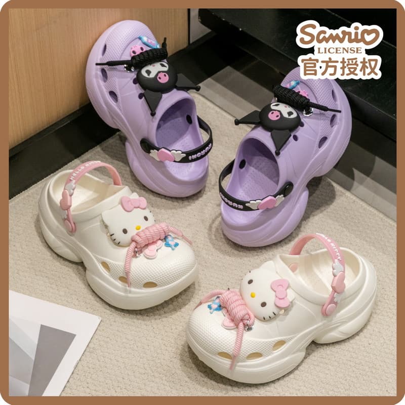 Sanrio Kuromi Kids Slippers Summer Girls Outdoor Crocs Anti-Slip Cute Beach Sandals