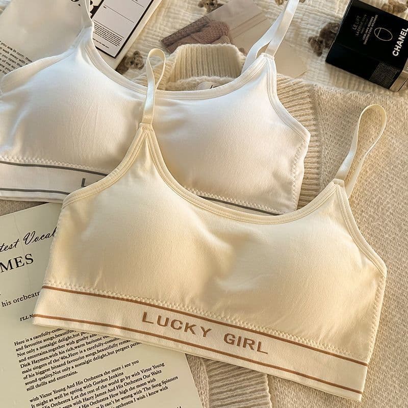 Vest-Style Sports Bra for High School Girls with Small Breasts, Push-Up Bra, No Rims, Traceless Thin Girl's Article