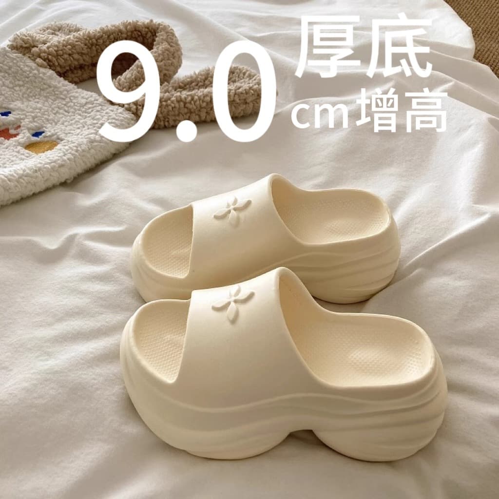 9.0cm Thick Sole Height Increasing Slippers Women 2025 New Style Versatile Outdoor EVA Fashion Beach Sandals Women Anti-Slip