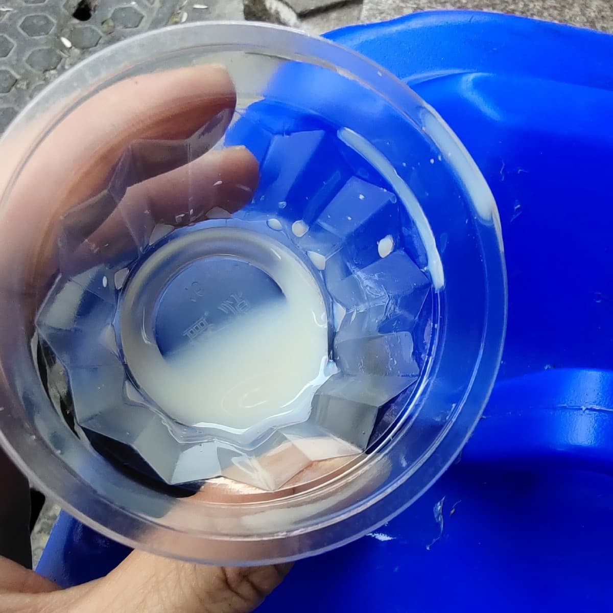 Liquid Water-based Styrene-Butadiene Latex, capable of natural curing, SBR emulsion.
