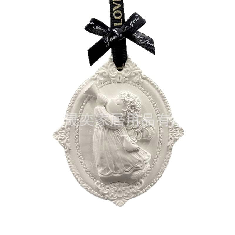 Little Angel Wardrobe Fragrance Hanging Ornament Plaster Scented Aromatherapy Disc Long-lasting Home Use Aromatherapy Stone Gift Car Air Freshener