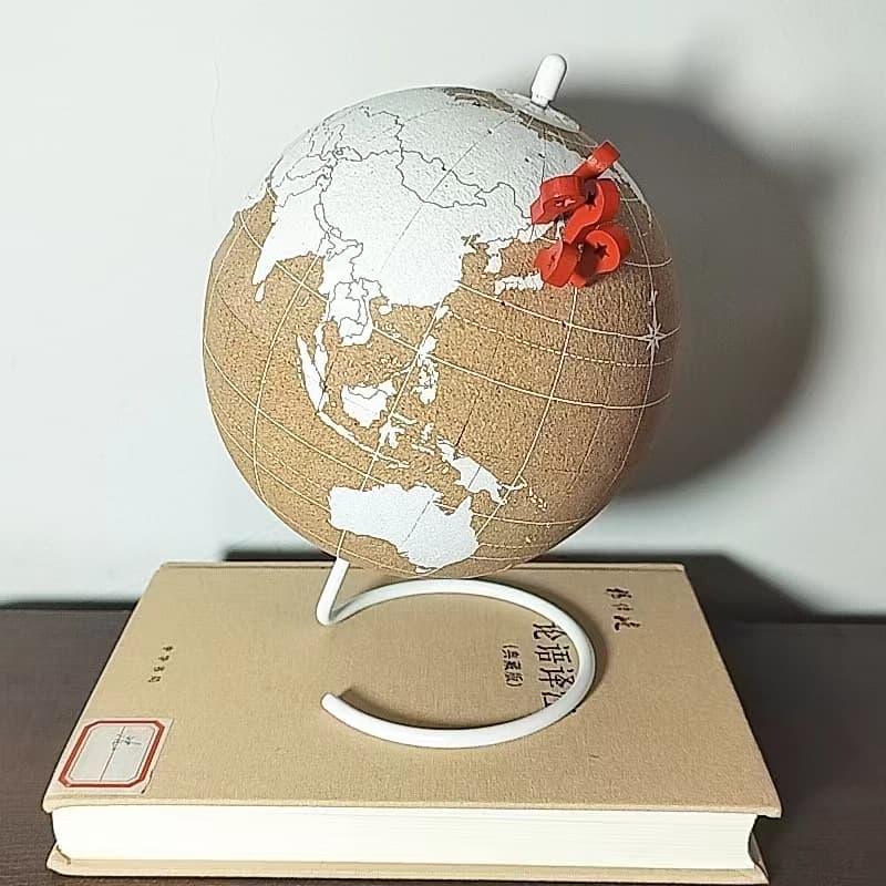 Nordic European and American Rotating Globe Cork Home Decor: Office, Living Room, Study Craft Ornament, Creative Design