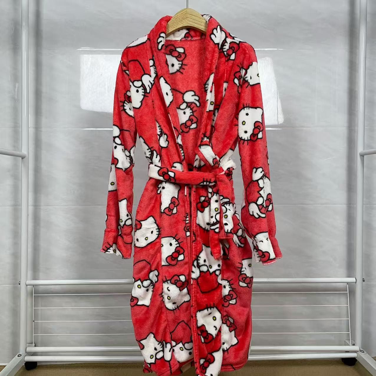 Flannel Cartoon Robe Winter Warm Mid-Length Bathrobe Women's Cozy Sleepwear Homewear Wearable Outdoors