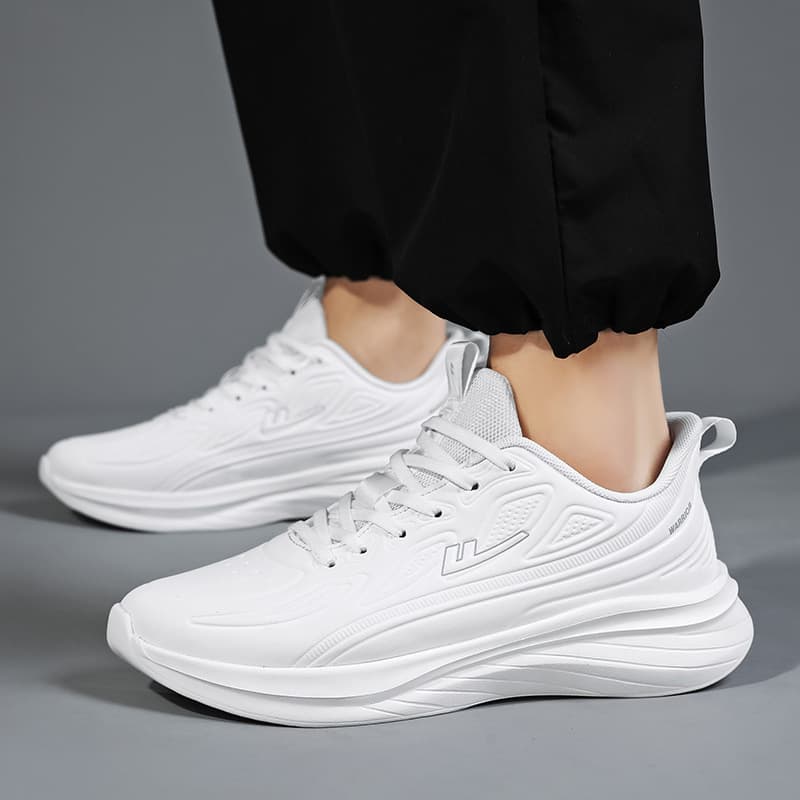 Brand Genuine 2025 Autumn Men's New Leather Breathable Sports Waterproof Student White Running Shoes
