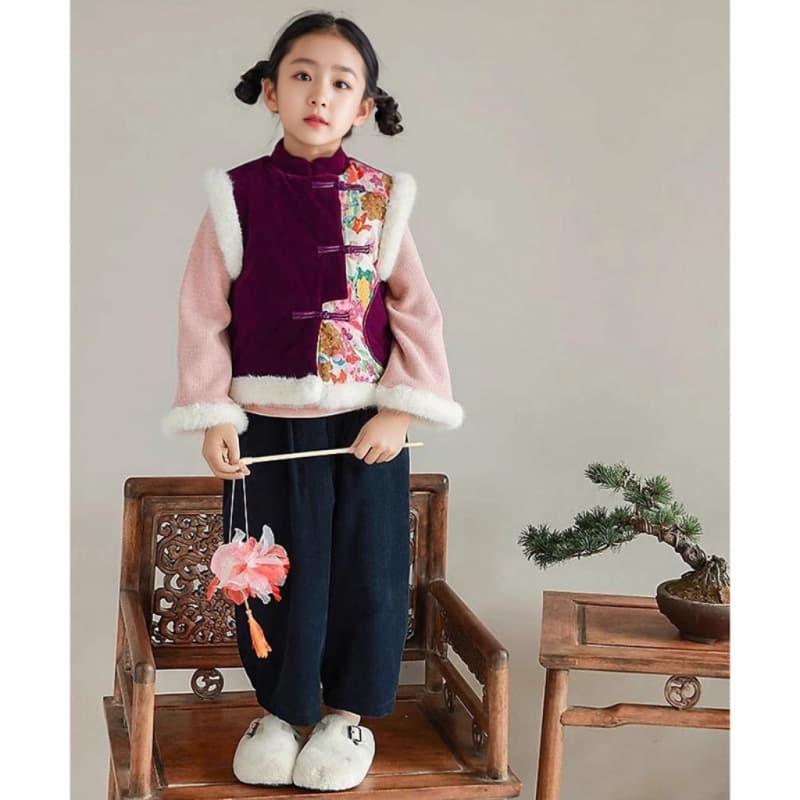 Girls New Year 3-Piece Set 2026 Winter New Velvet Cheongsam Vest Thermal Top Pants Outfit