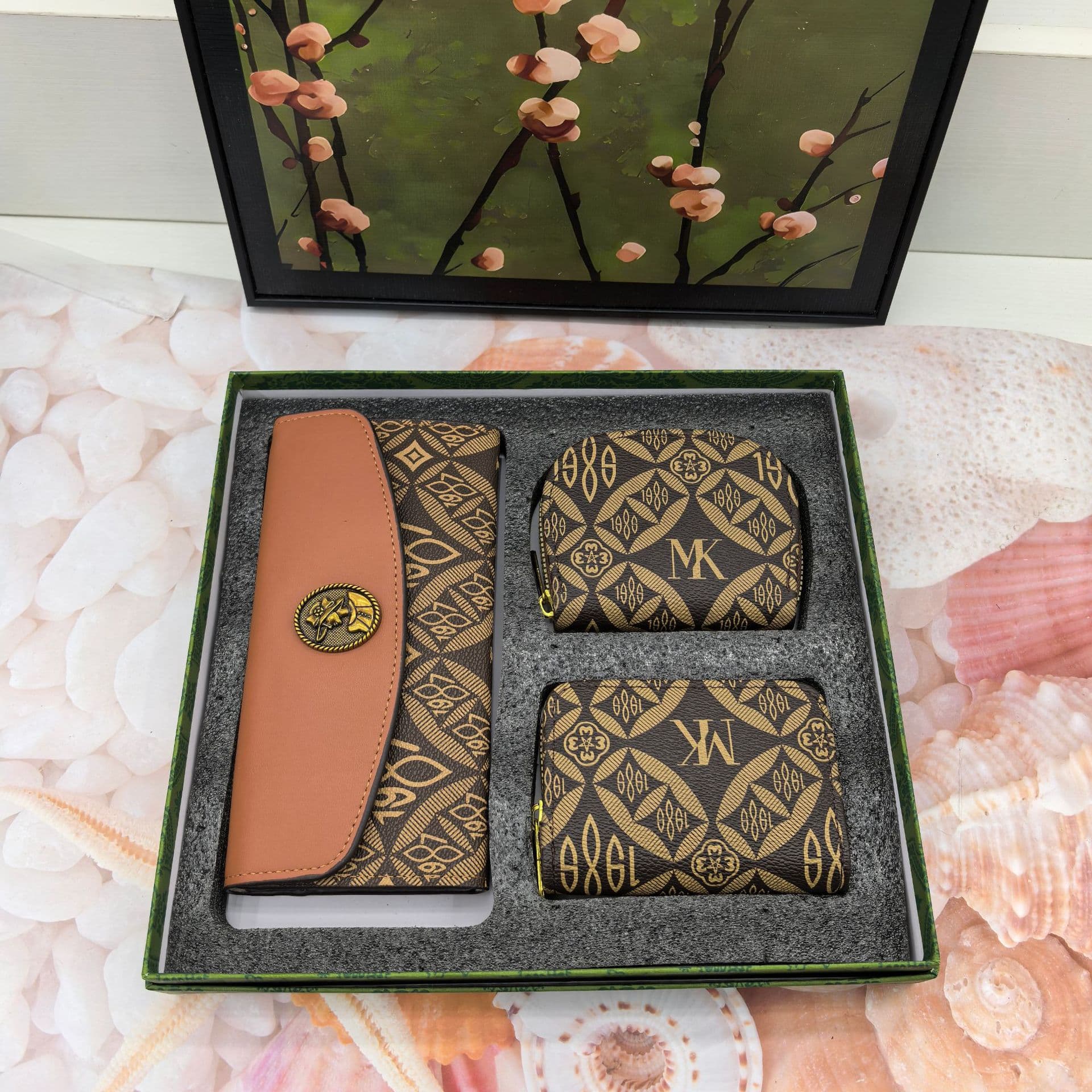 New 3-Piece Gift Box Women's Long Wallet Clutch Multi-Slot Snap Fashion Accordion Card Holder Versatile