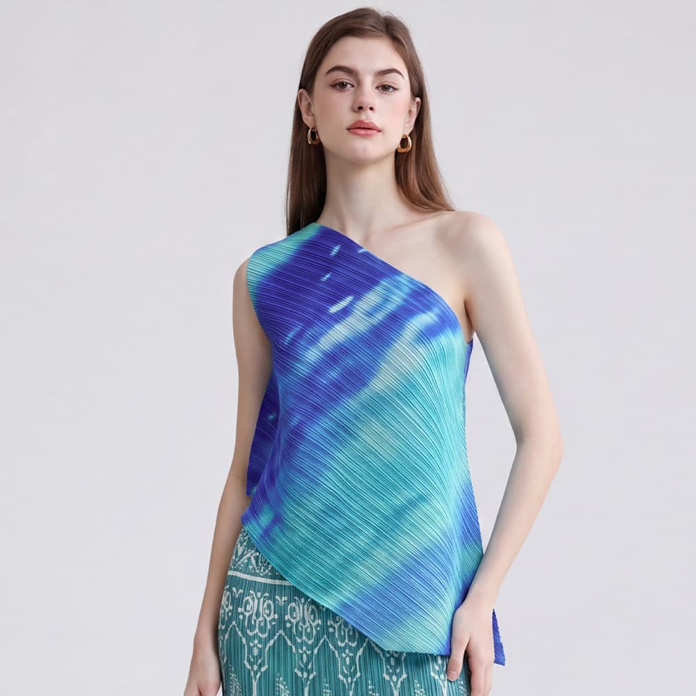High-end gradient texture pleated slanted shoulder shirt with irregular hem, slim fit and atmospheric sleeveless off-shoulder top