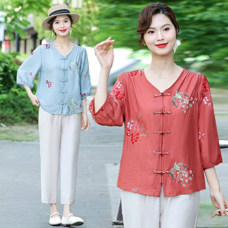 Mother's Day Clothing Summer Tencel Linen Top for Women, Embroidered Short-Sleeve T-Shirt Spring/Autumn Style Middle-Aged Mother's Wear Flattering Top